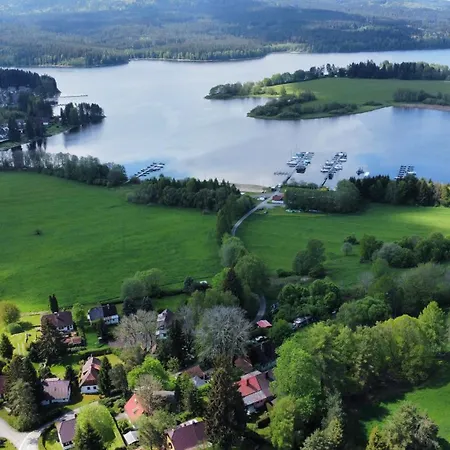 וילה Pod Javorem